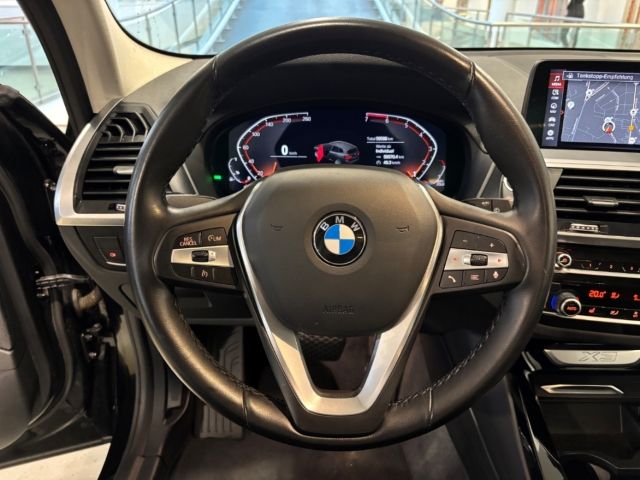 BMW X3 xDrive 20i Advantage Navi LED El. Heckklappe