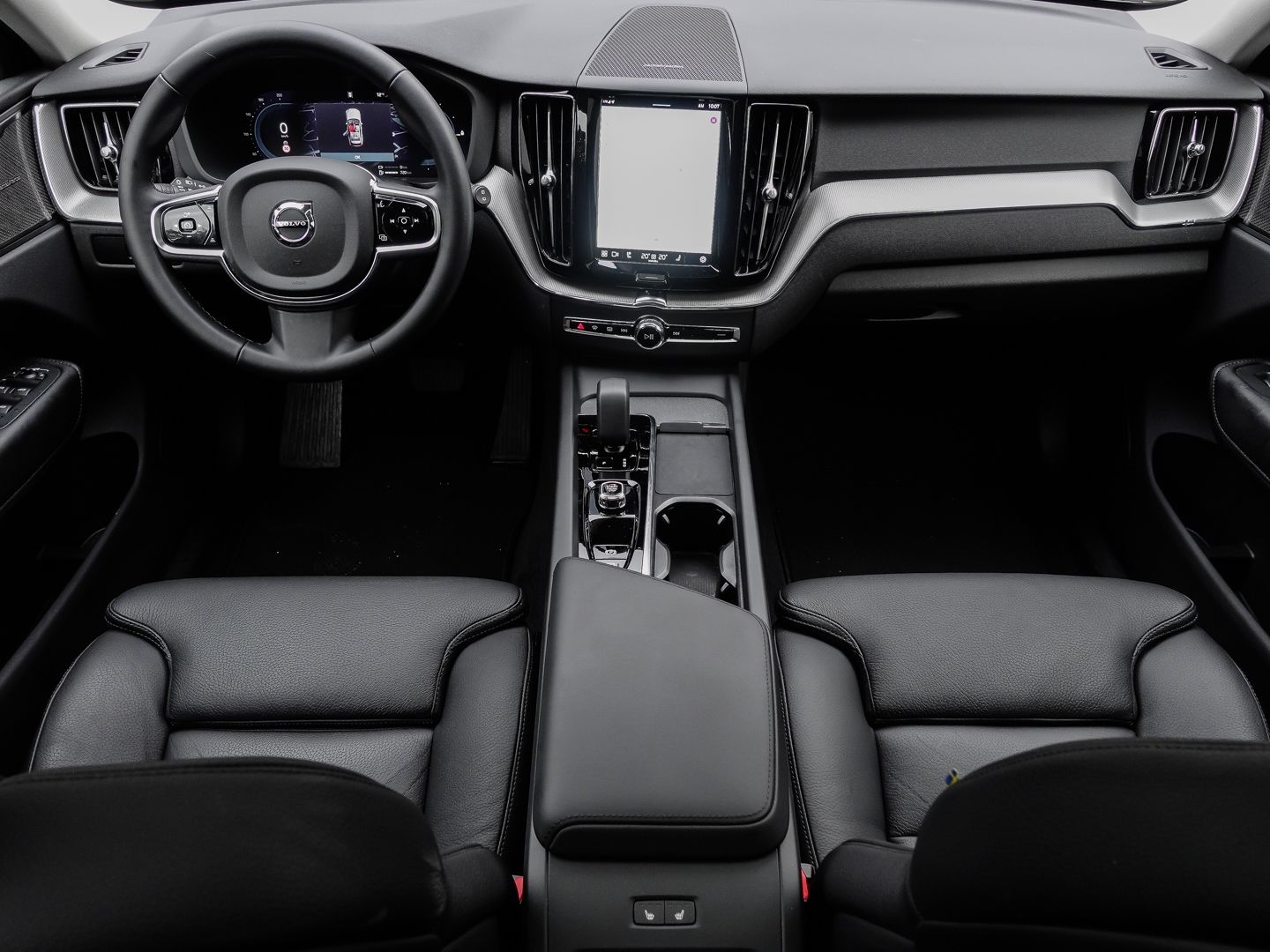 Volvo XC60 Plus Dark Recharge Plug-In Hybrid AWD T6 Tw