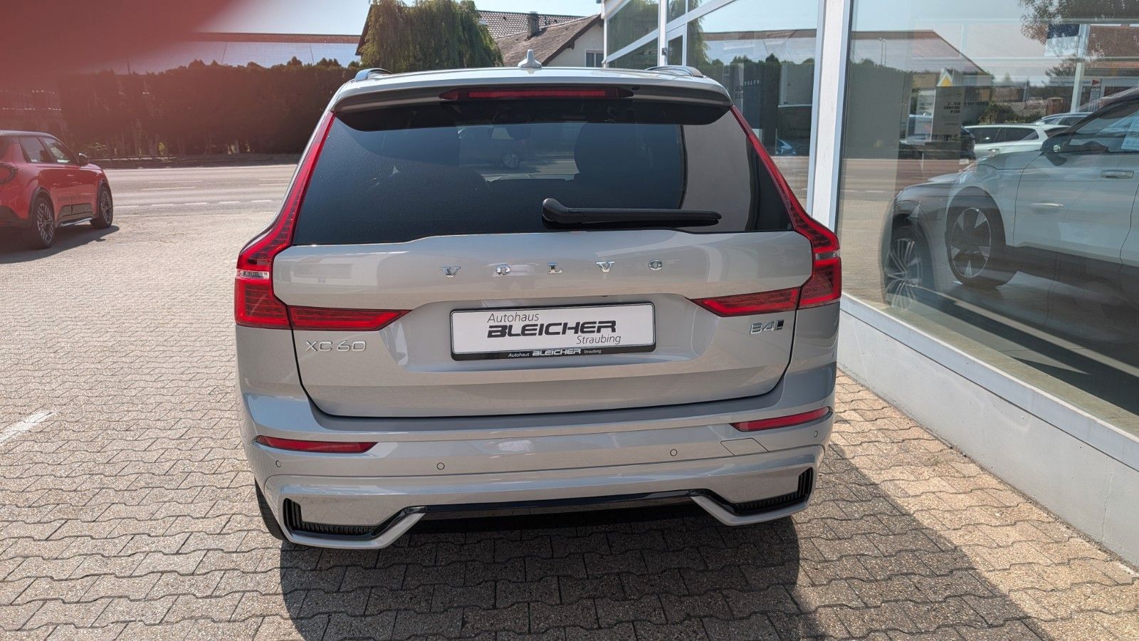Volvo XC 60 B4 Plus Dark AWD | Standheitzung