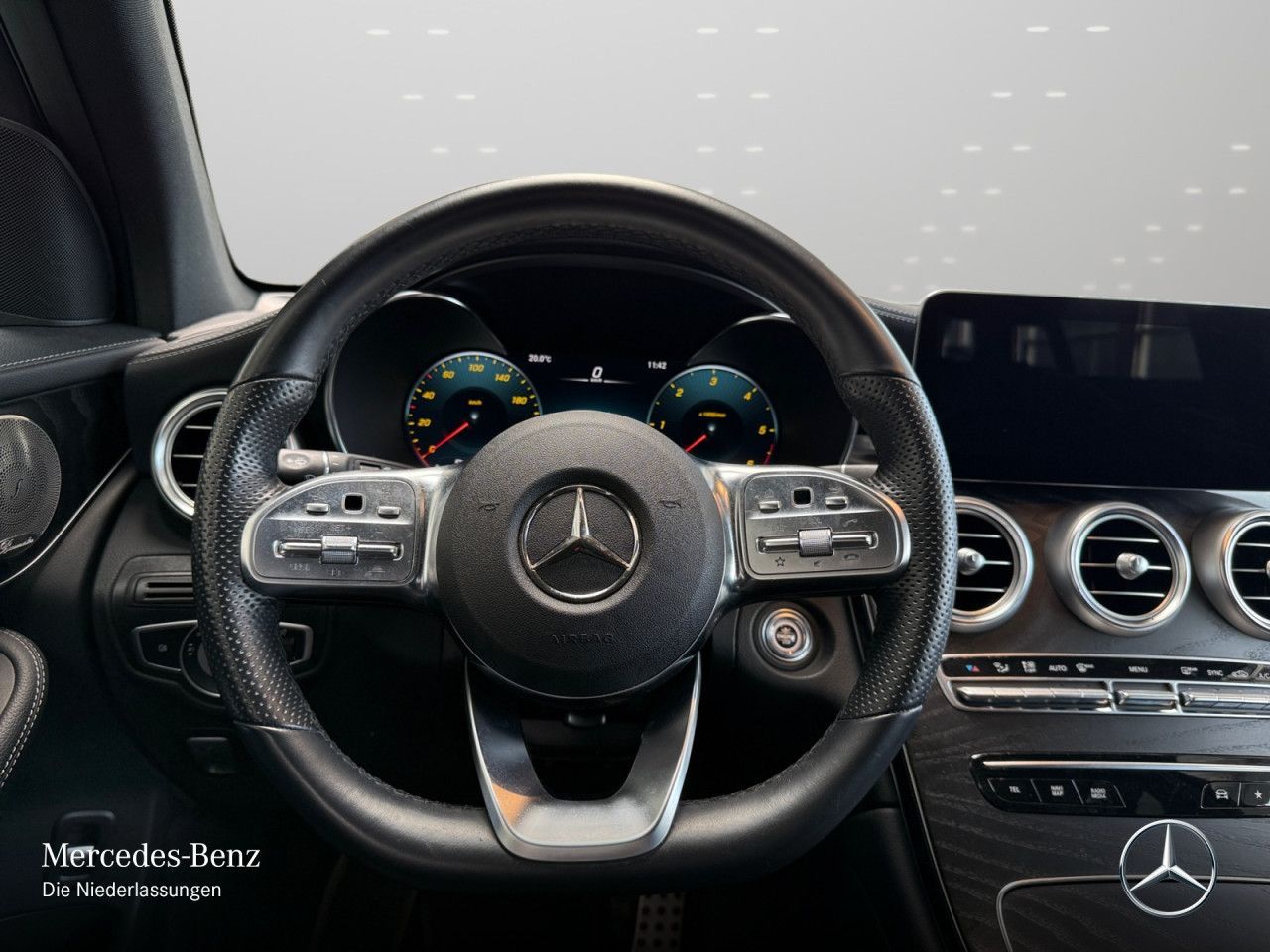 Mercedes-Benz GLC 400 d 4M AMG - Samsaru's Car Outlet