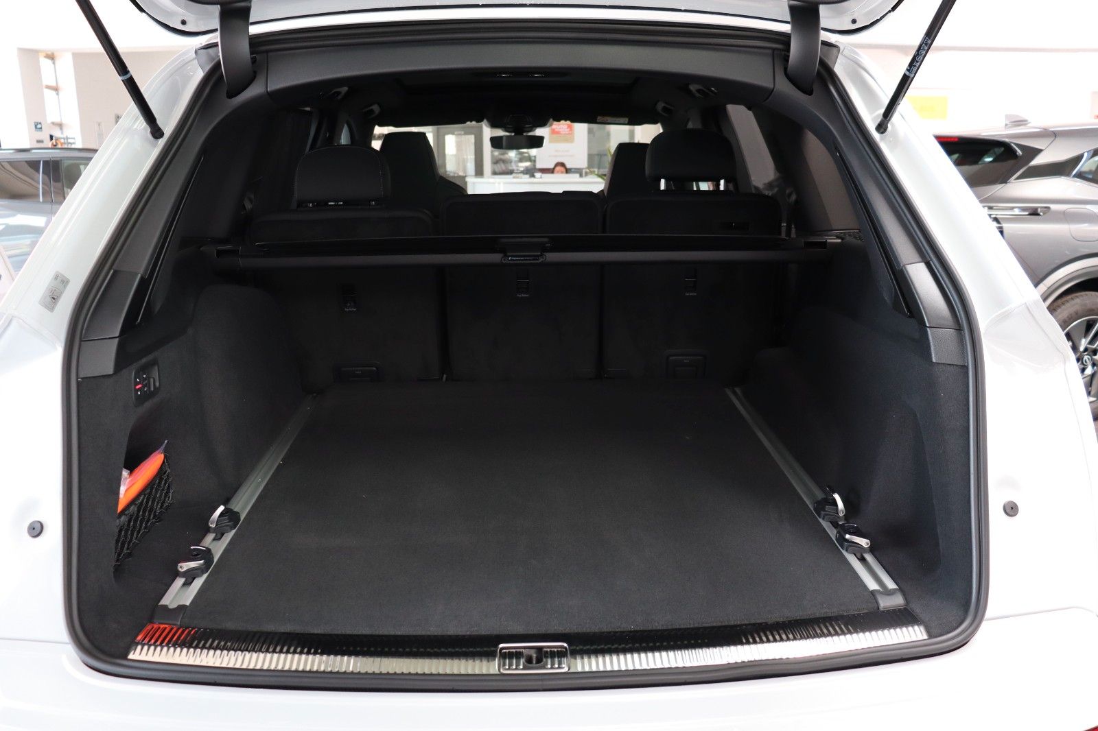 Audi Q7 S line 60 TFSI e quattro PHEV AHK Panoram 5JG