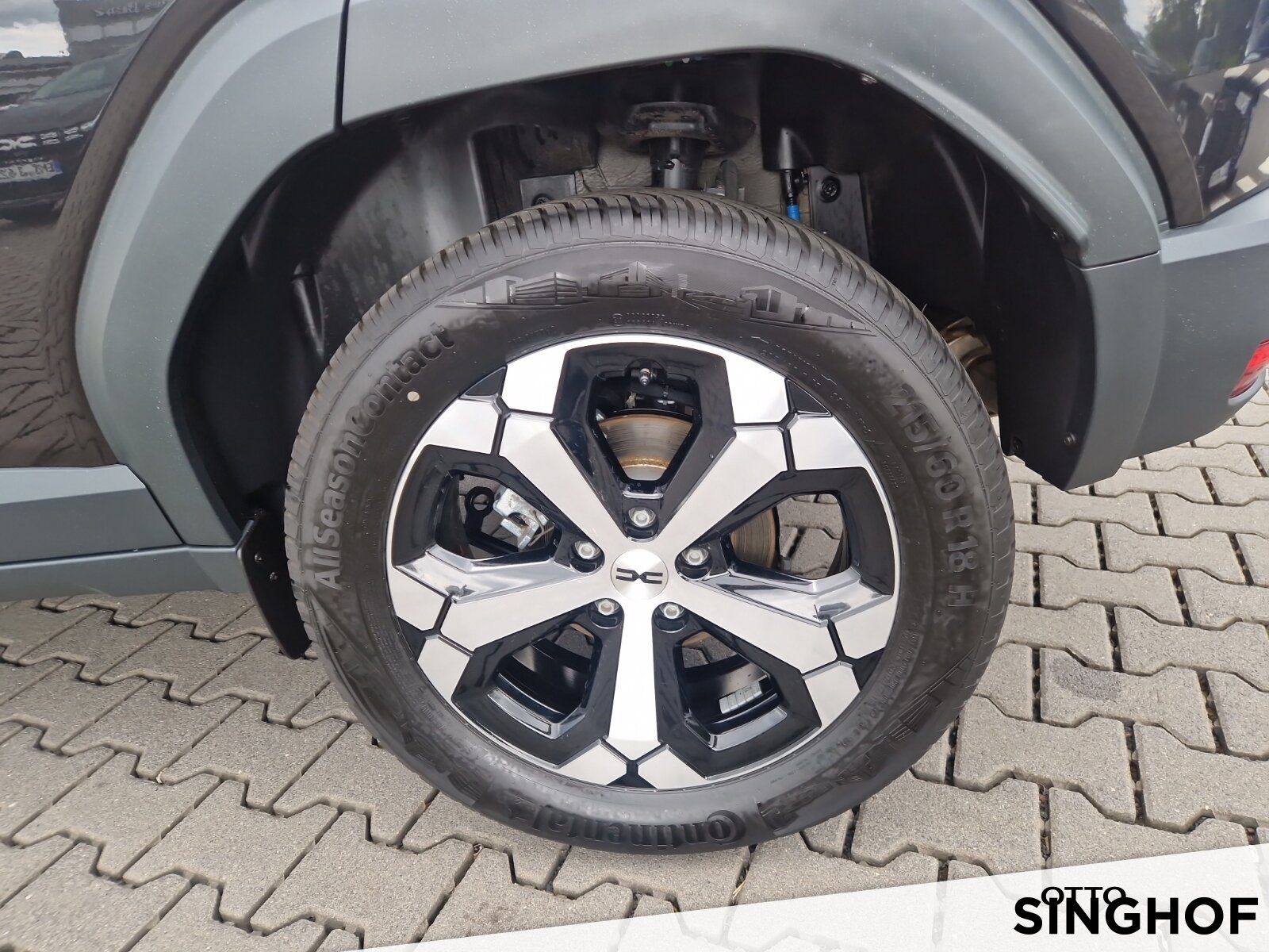 Dacia Duster Journey TCe 130 4x4 - Samsaru's Car Outlet
