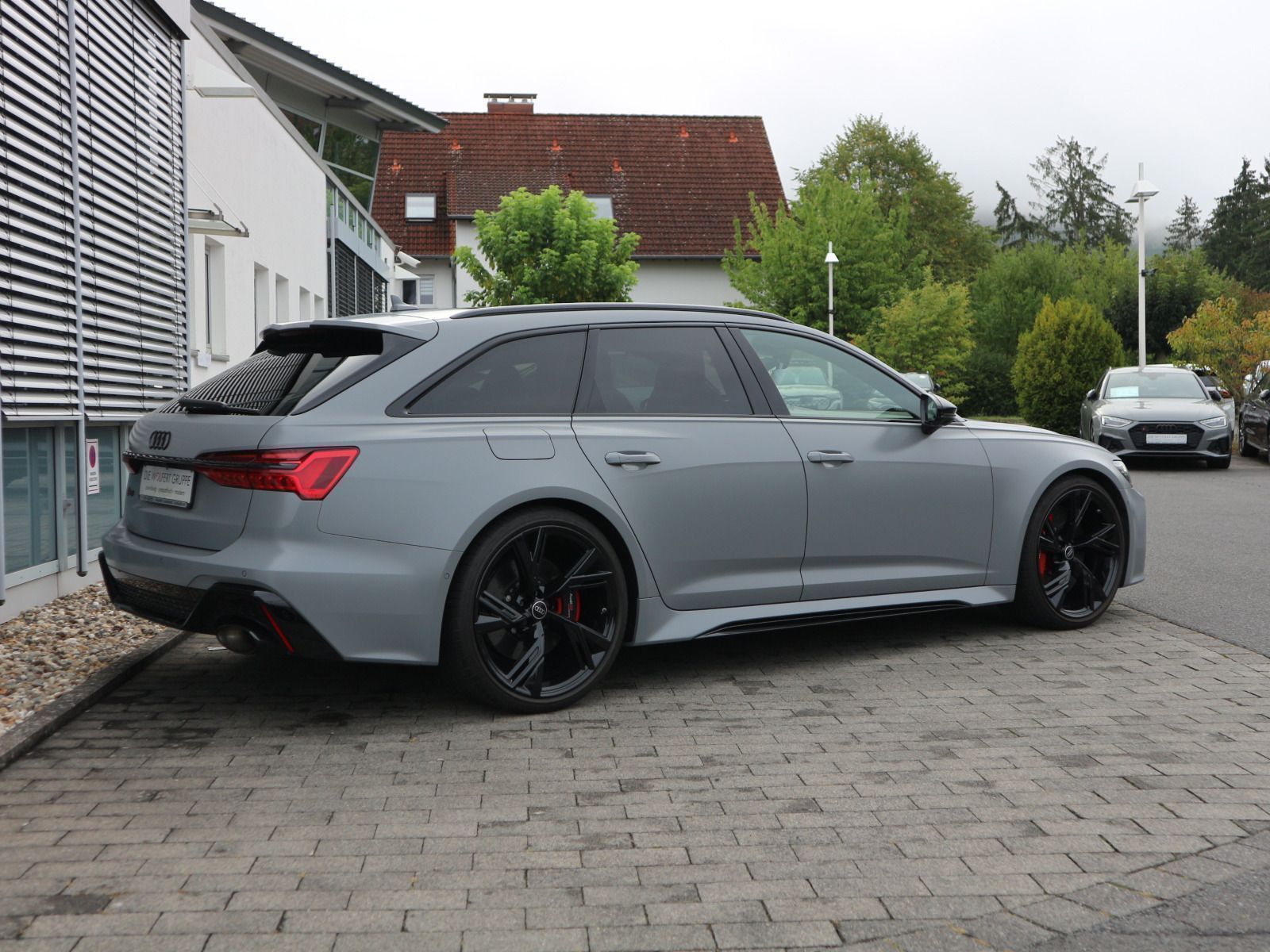 Audi RS 6 Avant 4.0 TFSI quattro MATRIX*AHK*HUD*PANO*