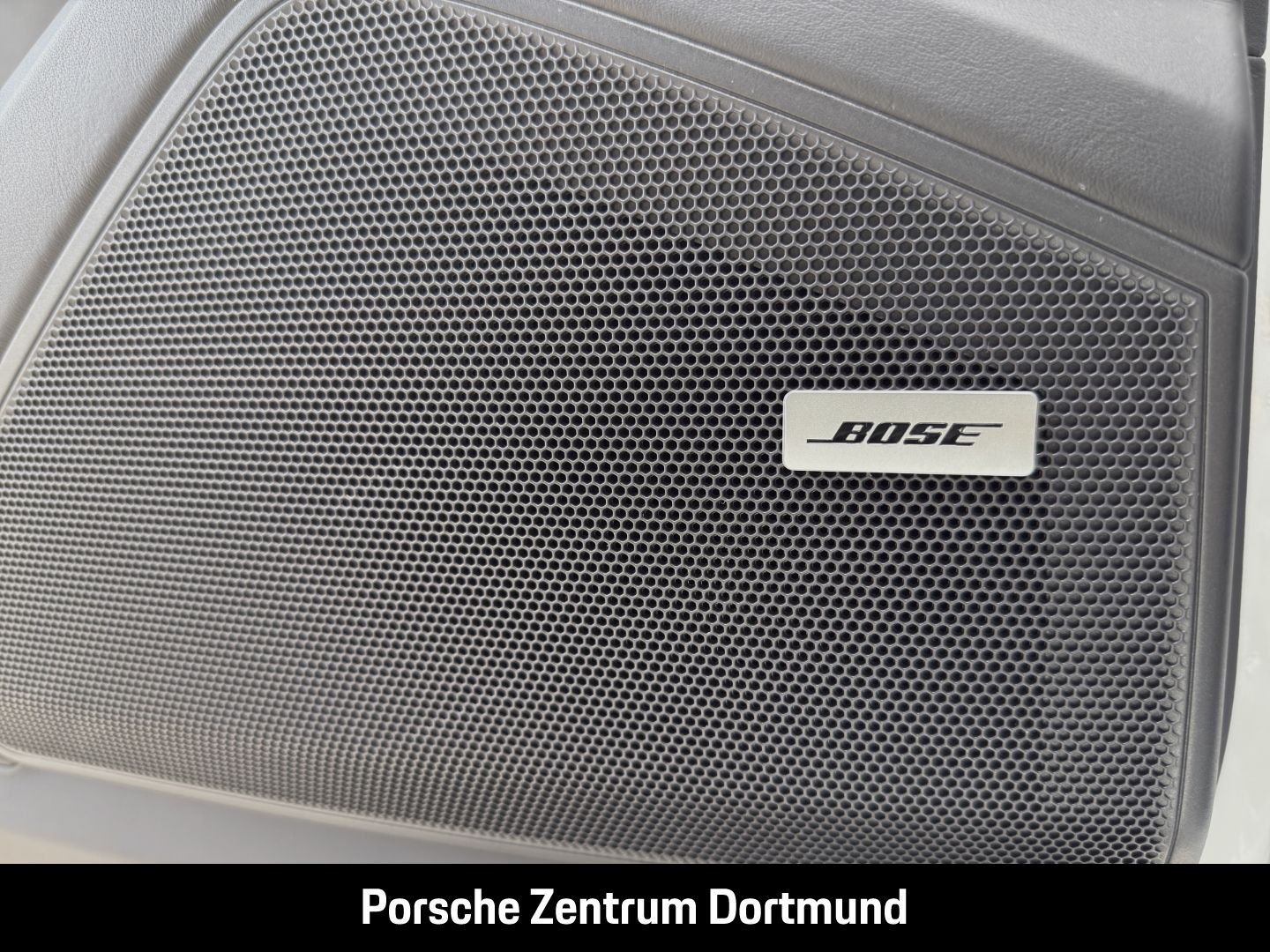 Porsche Cayenne E-Hybrid Coupe Surround-View LED-Matrix