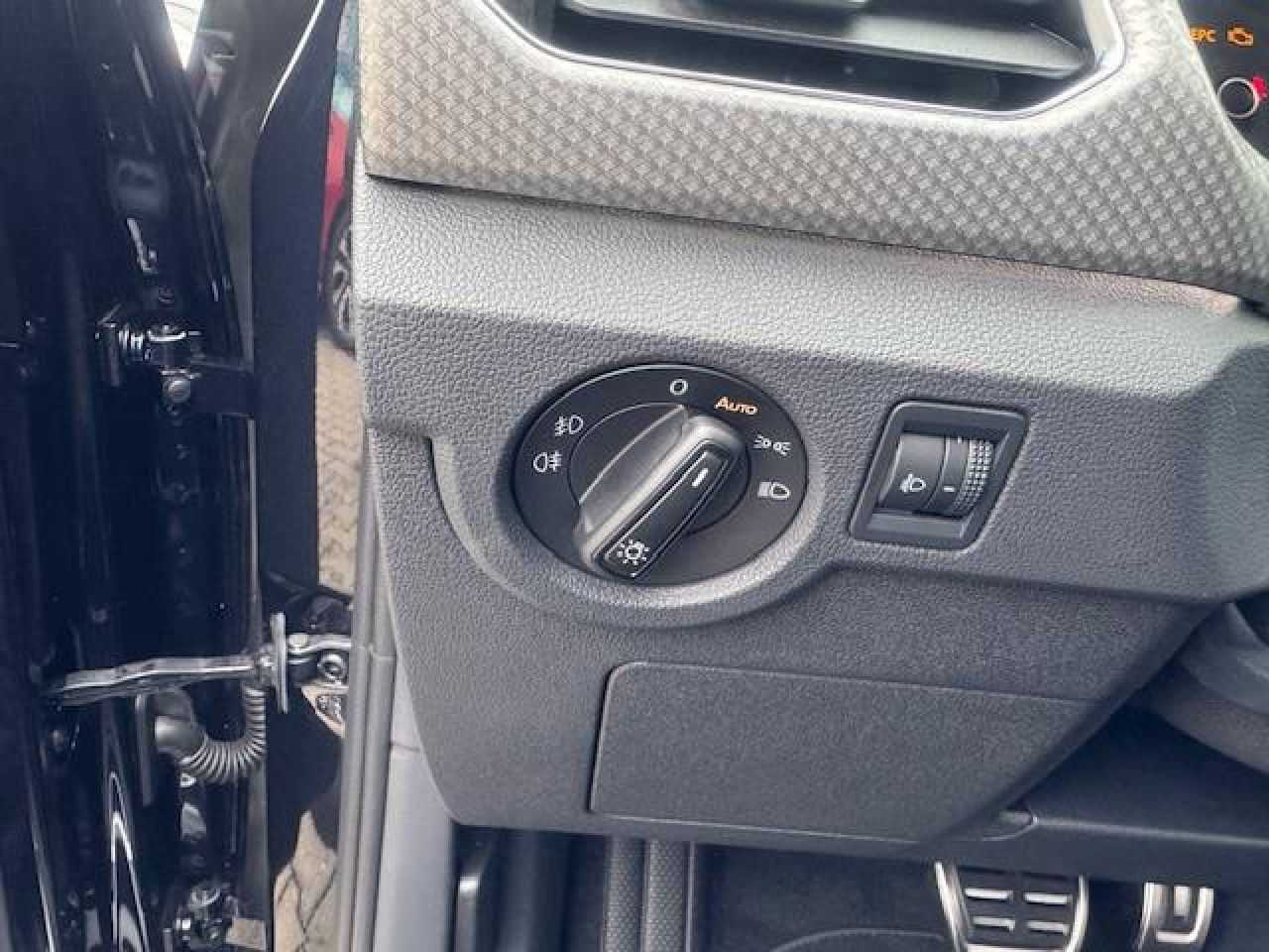 Volkswagen T-Cross Move - Samsaru's Car Outlet
