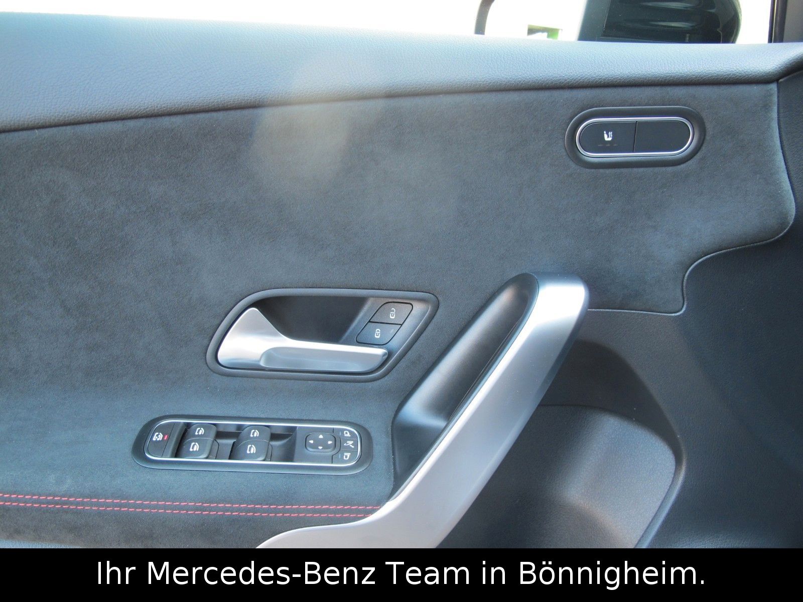 Mercedes-Benz A 180 AMG Line - Samsaru's Car Outlet
