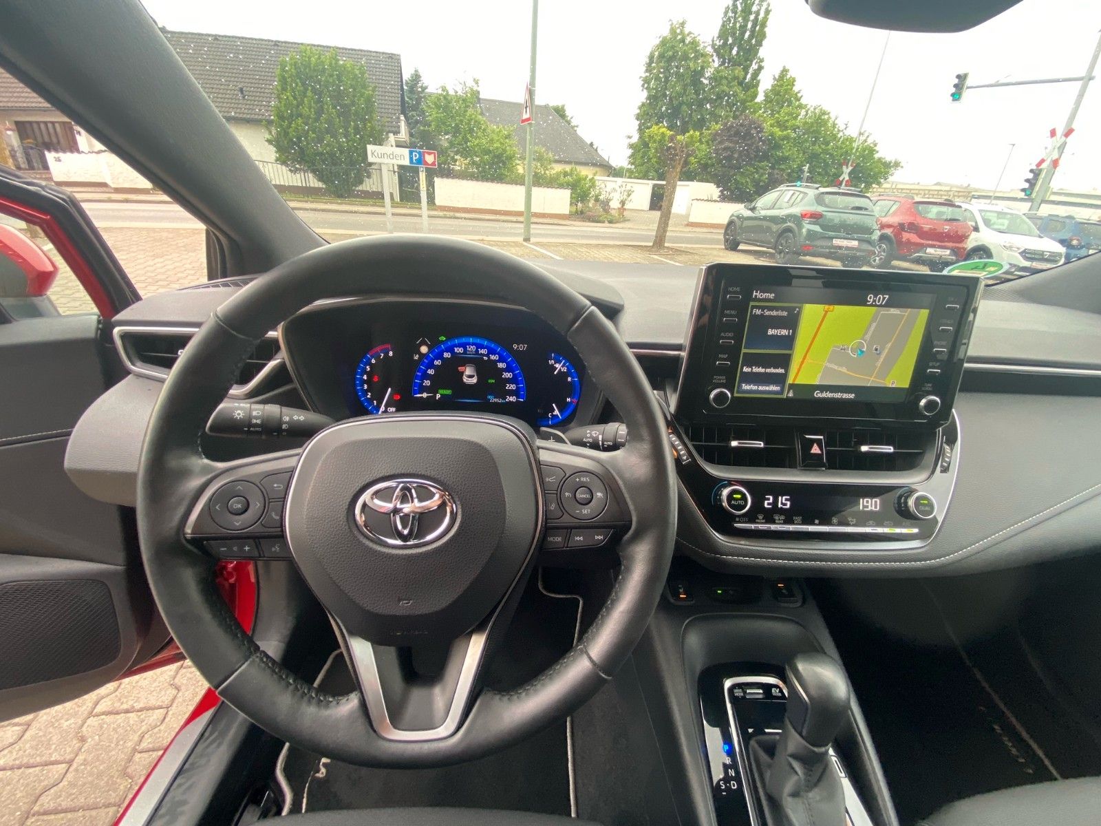 Toyota Corolla 2.0 Hybrid - Samsaru's Car Outlet
