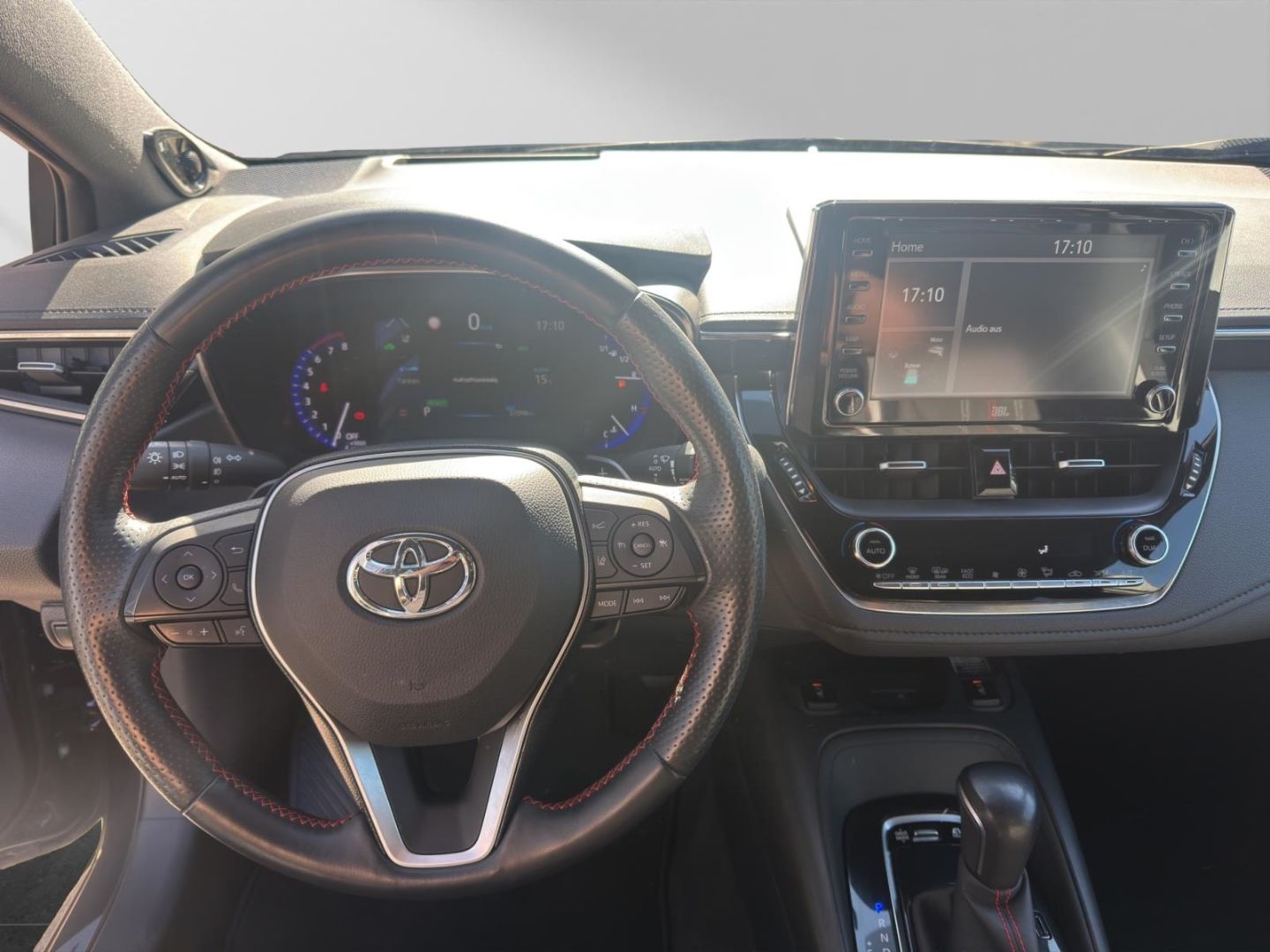 Toyota Corolla 2.0 Hybrid TS GR Sport - Samsaru's Car Outlet