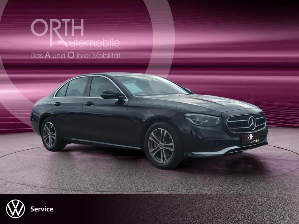 Mercedes-Benz E 200 Limo - Samsaru's Car Outlet