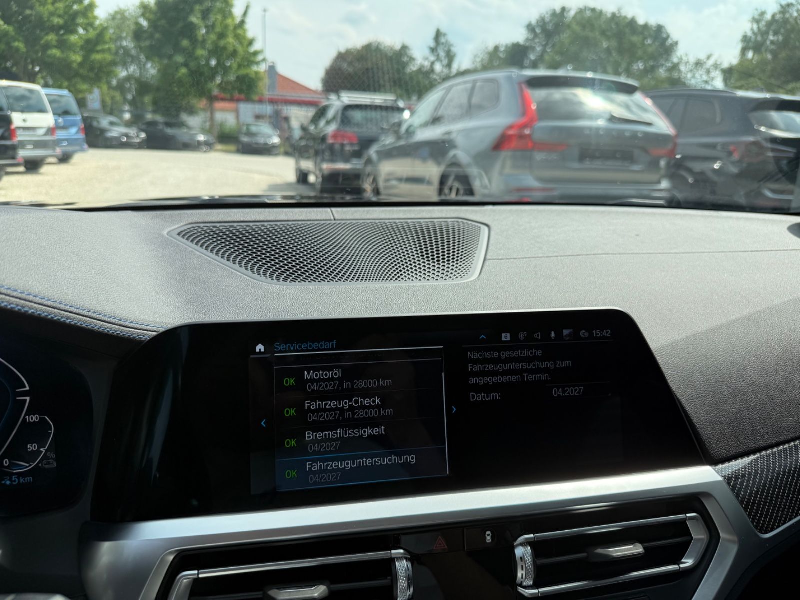 BMW 330 e xDrive M Sport - Samsaru's Car Outlet