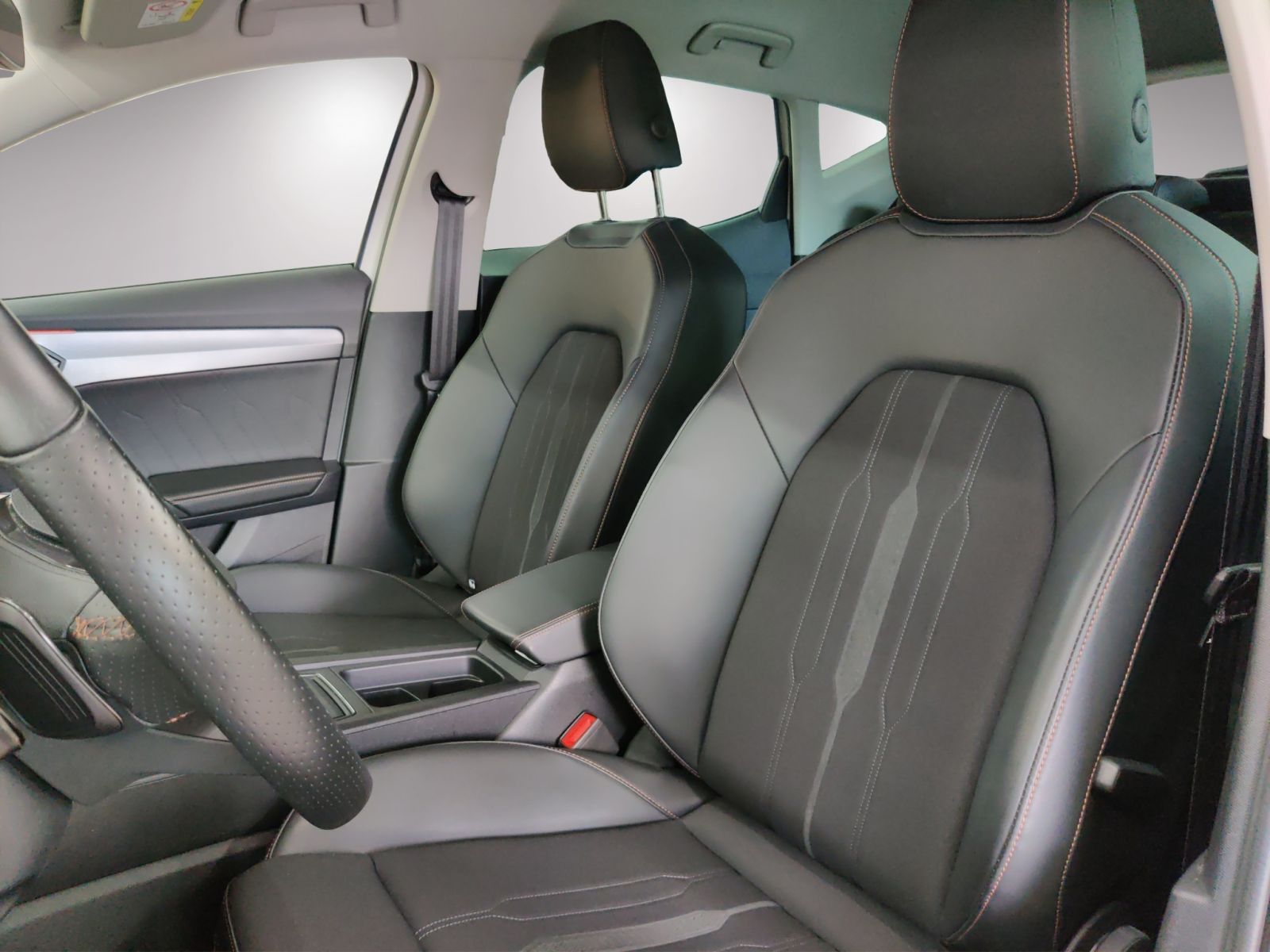 Cupra Formentor 1.4 e-HYBRID AHK/LED/ACC/Navi/Sitzhzg