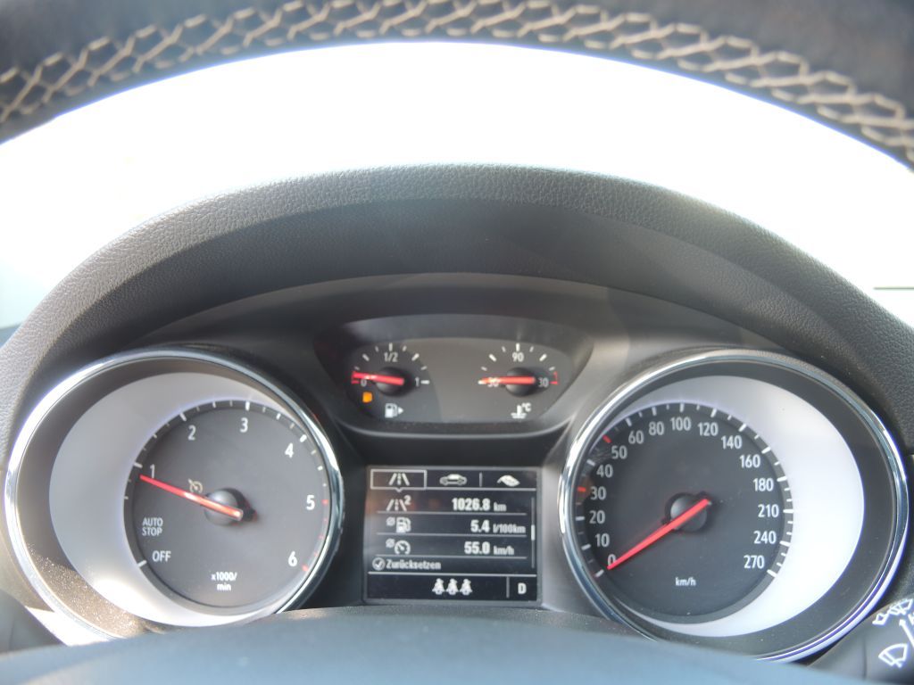 Opel Astra 1.5 D ST - Samsaru's Car Outlet