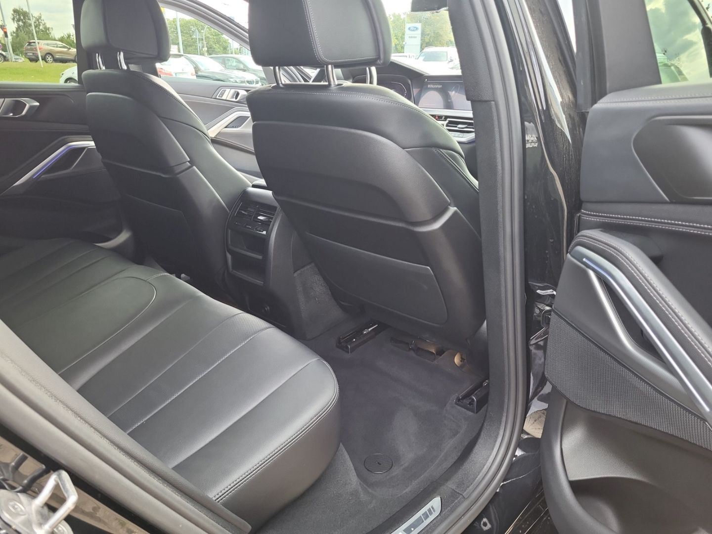 BMW X6 xDrive30d/Sportpaket/HUD/AHK/Navigation/Leder
