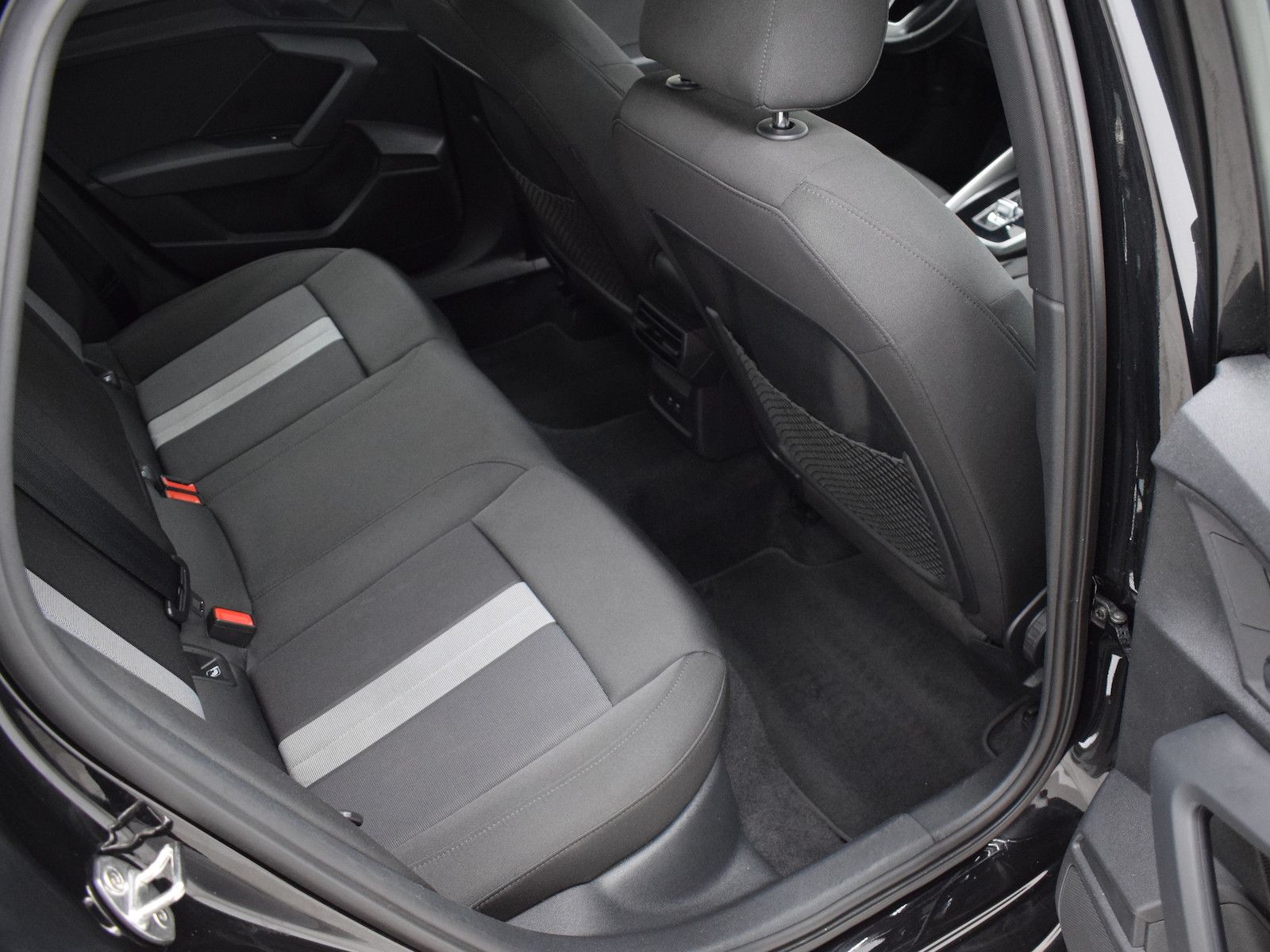 Audi A3 Limousine 35 TDI Edition One V-Cockpit Navi S