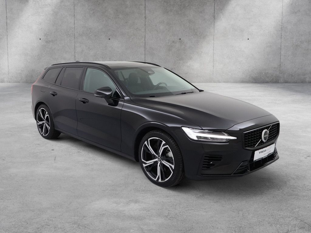 Volvo V60 T6 Ultra Dark Recharge Plug-In Hybrid AWD