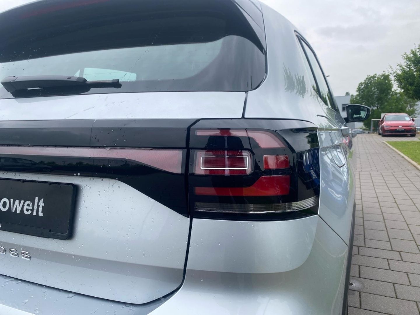 Volkswagen T-Cross 1.0 TSI Life - Samsaru's Car Outlet
