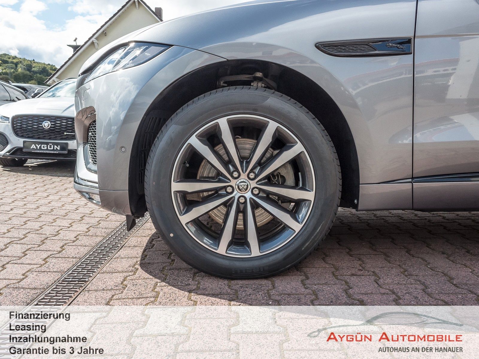 Jaguar F-PACE D300 R-Dynamic SE*90th Edit*AHK*Pano*HUD*