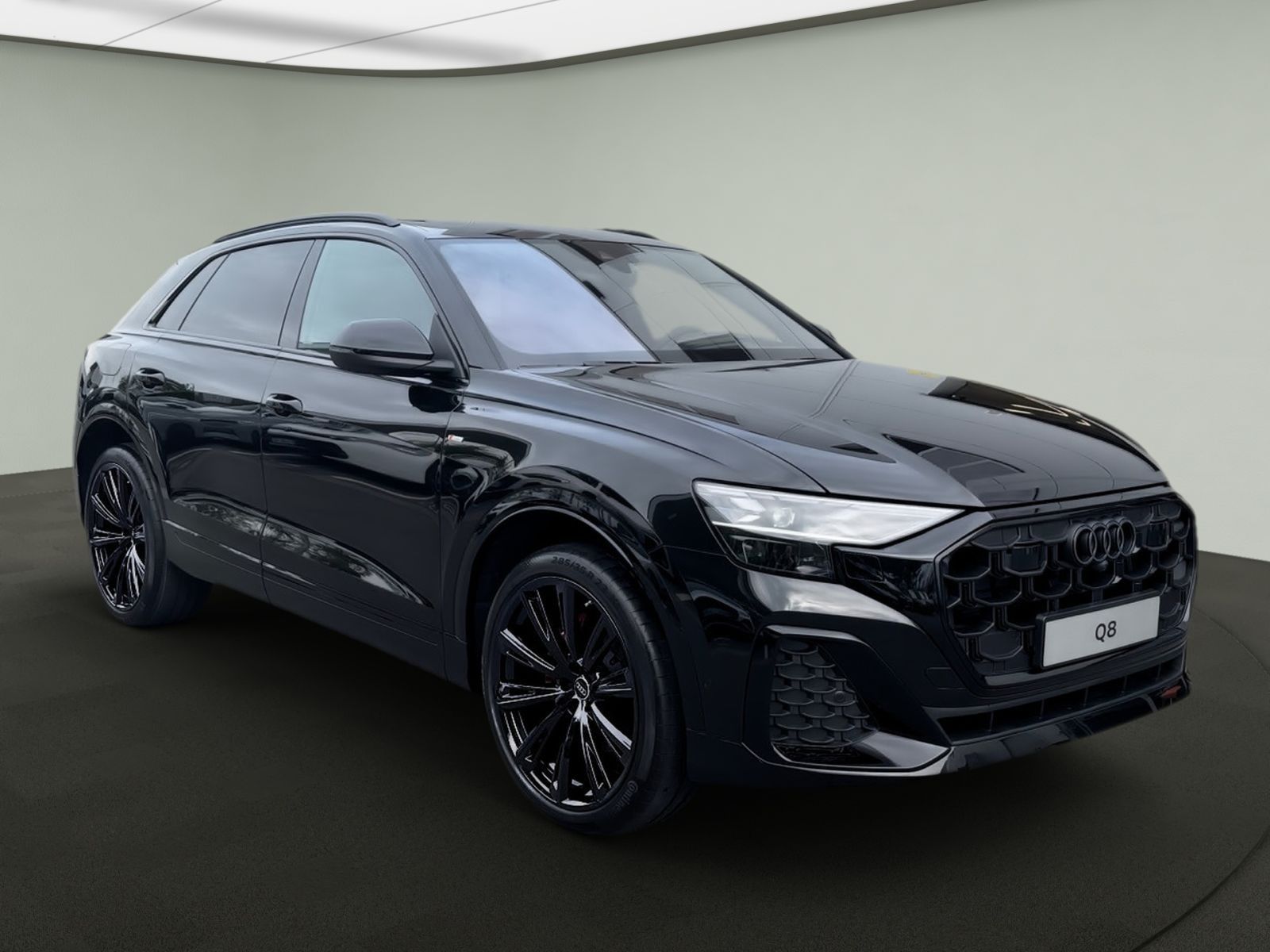 Audi Q8 SUV 50 TDI quattro - Samsaru's Car Outlet