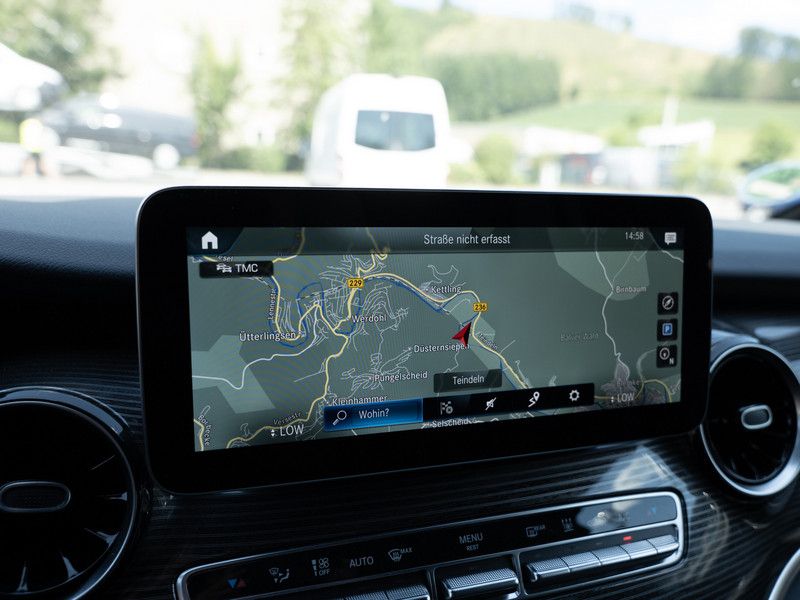Mercedes-Benz V 300 AVANTGARDE 4x4 - Samsaru's Car Outlet