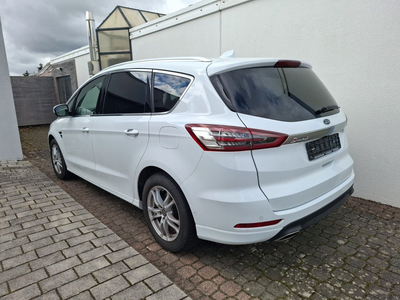 Ford S-MAX 2.0 EcoBlue LED_ACC_Cam_7-Sitz