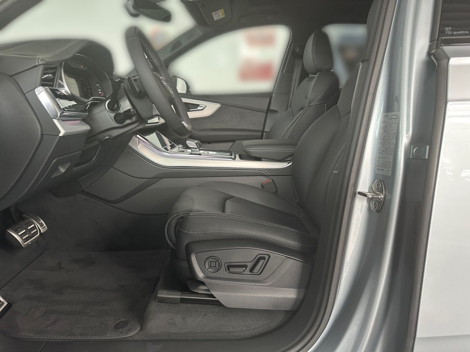 Audi Q7 SUV S line 45 TDI quattro 170(23 1) kW(PS) ti