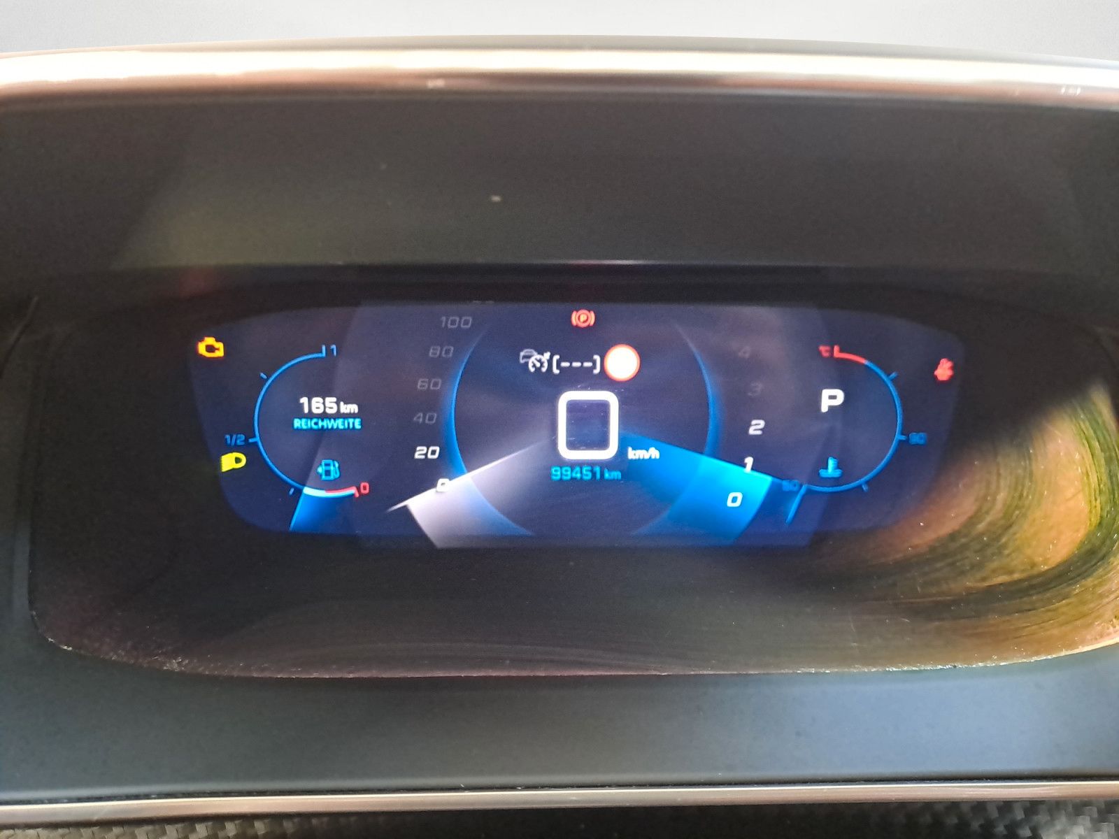 Peugeot 2008 BlueHDi 130 Allure GT-Line - Samsaru's Car Outlet