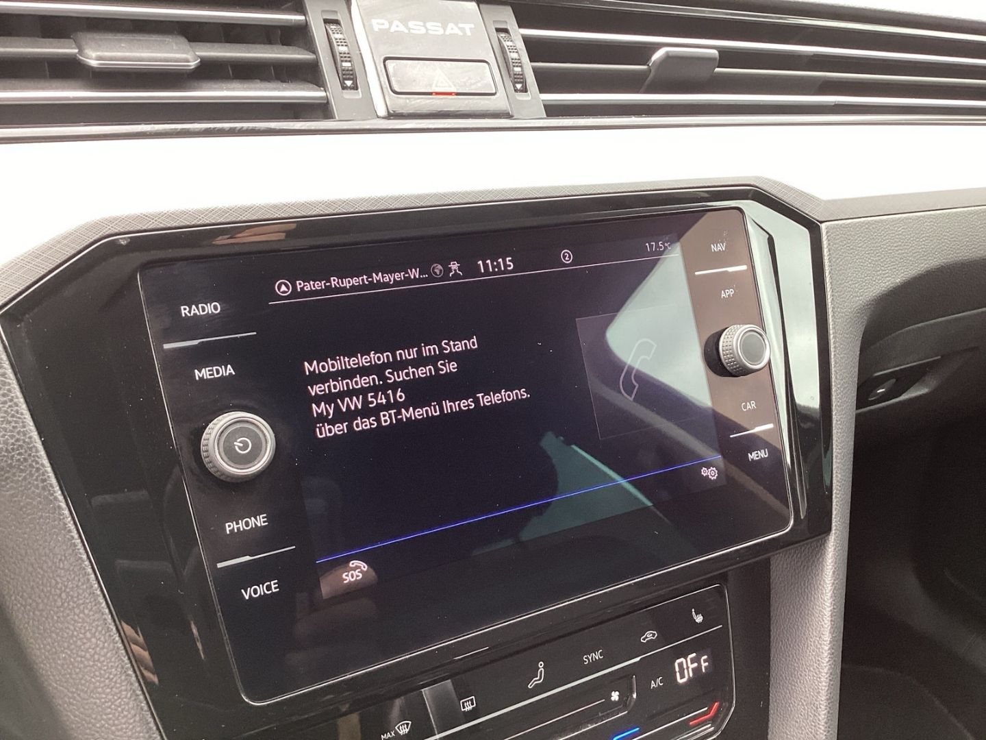 Volkswagen Passat Variant Business 2.0 TDI - Samsaru's Car Outlet