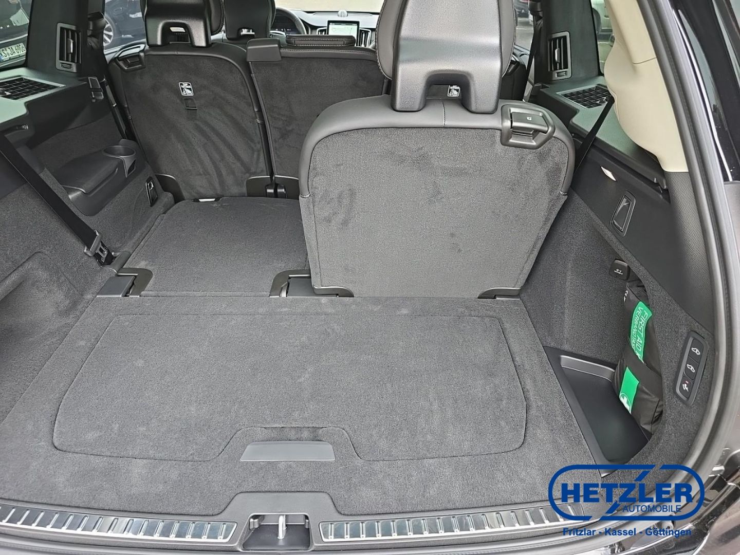 Volvo XC90 Ultra Dark Recharge Plug-In Hybrid AWD T8 T