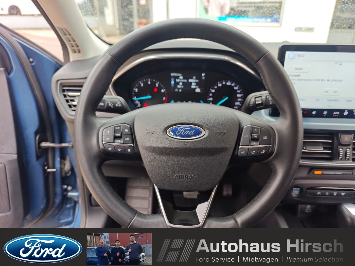 Ford Focus Turnier Active Navi LED ACC Apple CarPlay