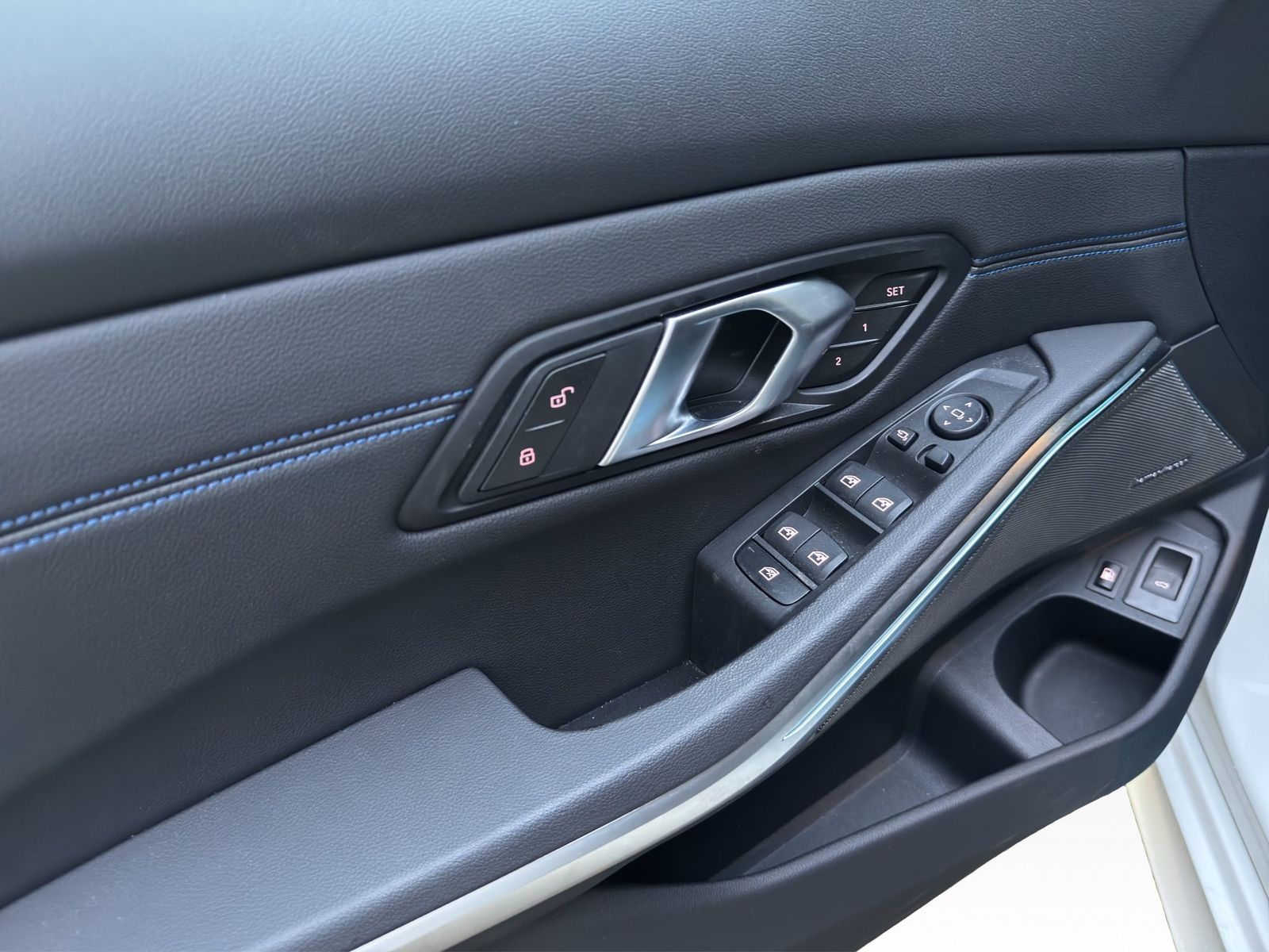 BMW 330e xDrive Touring M Sportpaket CPit Prof. Pano