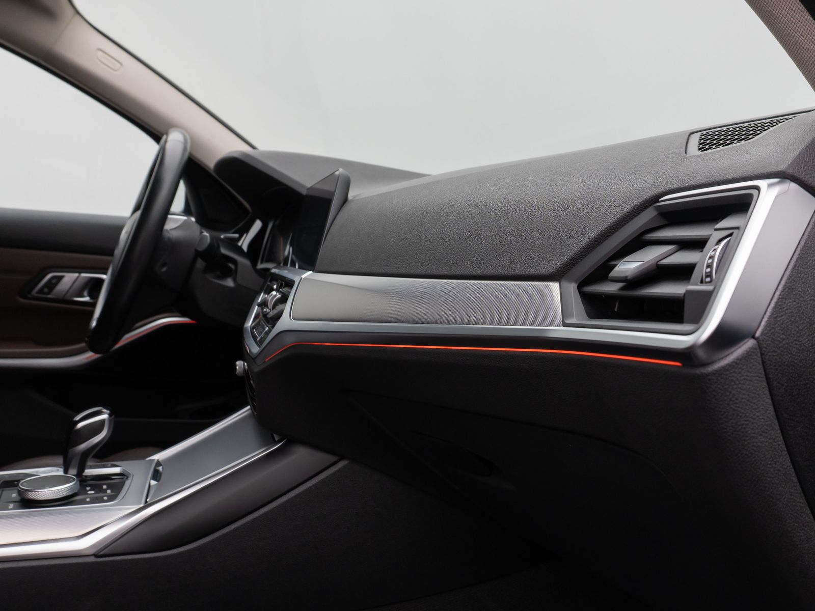 BMW 320d xD Sport Line - Samsaru's Car Outlet