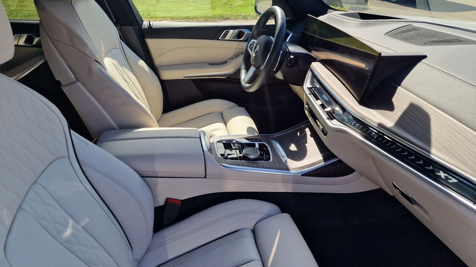BMW X7 xDrive40d M Sport t HK HiFi DAB