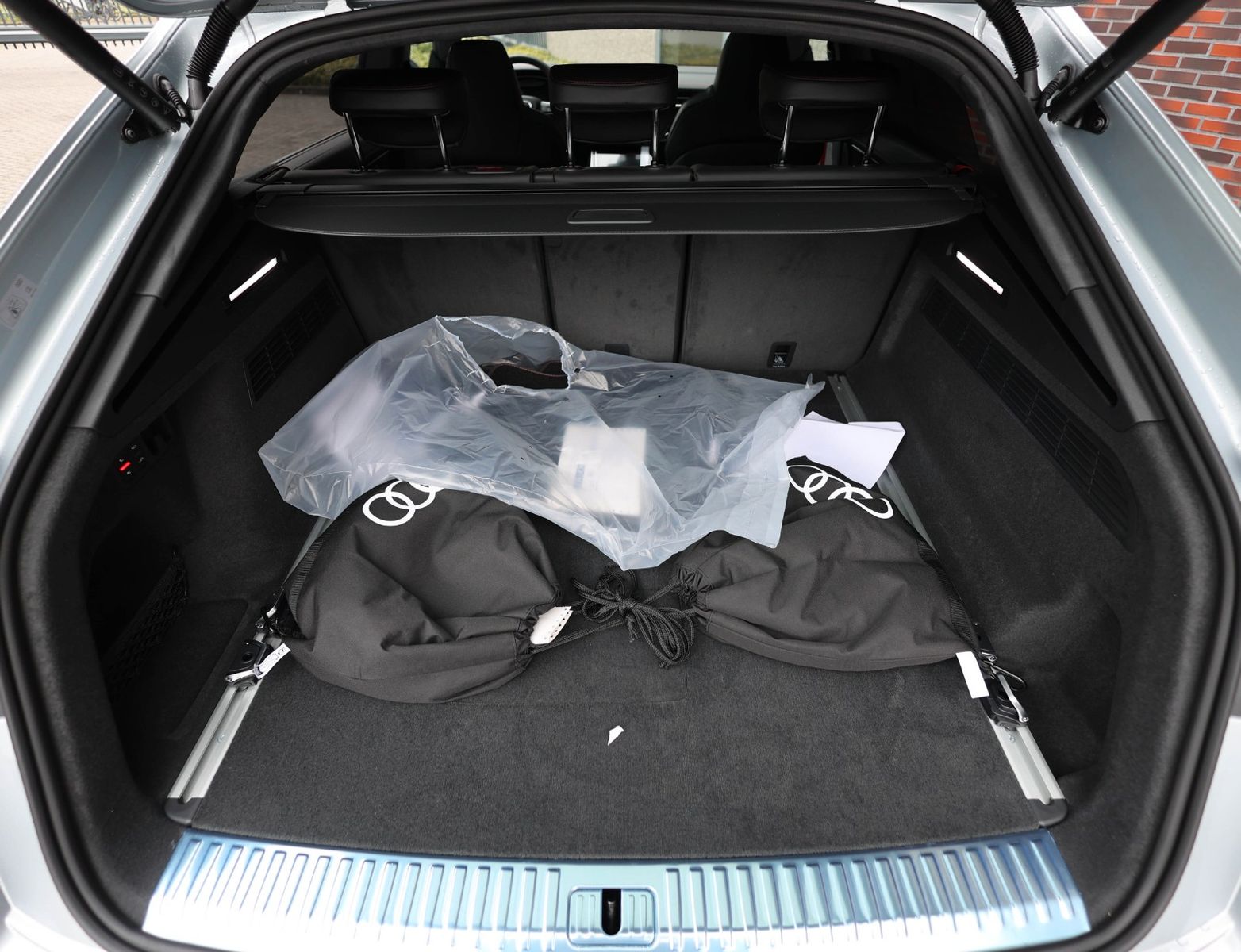 Audi Q8 60 TFSIe Quattro - Samsaru's Car Outlet