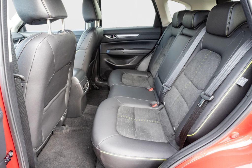 Mazda CX-5/150PS/DIESEL/AUT/NEWGROUND/JAHRESWAGEN