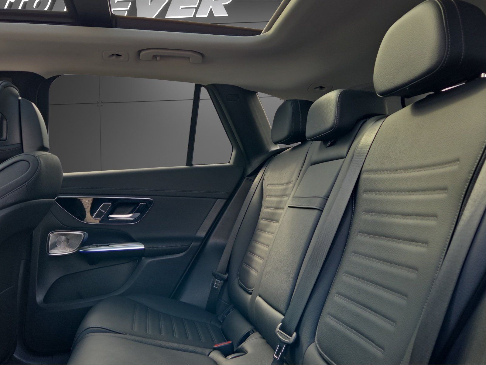 Mercedes-Benz GLC 450 d 4M AMG PREM PLUS+AHK+STHZG+PANO+HUD+++