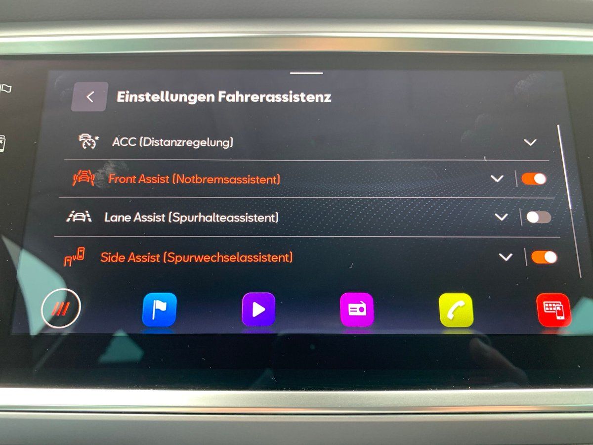 Seat Ateca FR 2.0 TSI DSG 4Drive AHK+NAVI+KAMERA+SHZ+