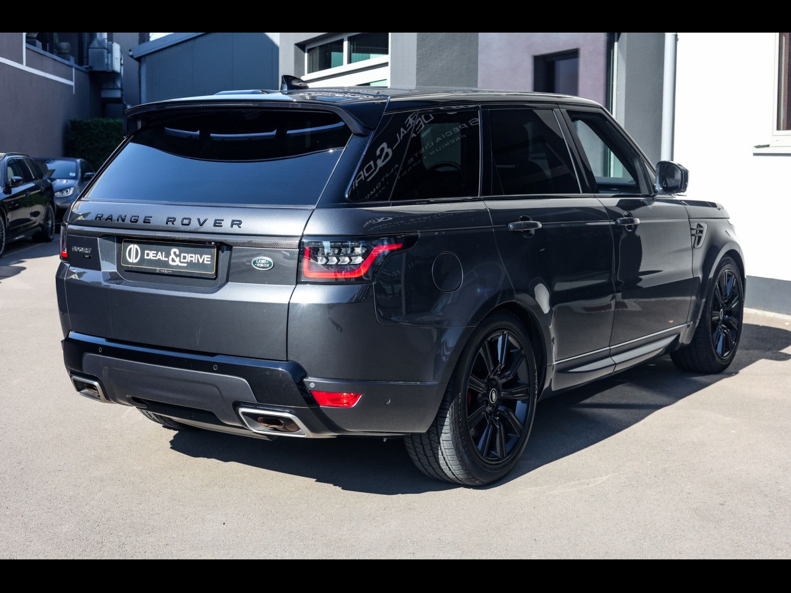 Range Rover Sport P400 HST - Samsaru's Car Outlet