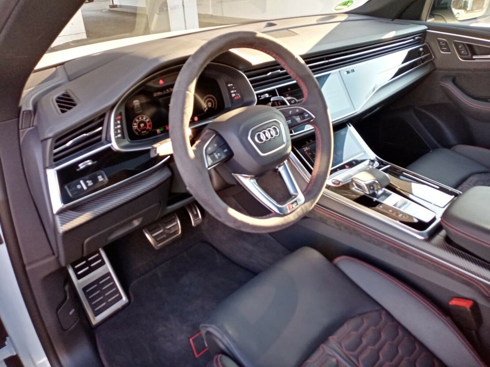 Audi RS Q8 4.0 TFSI Keram Pan Nigt StHzg Dynam Mass