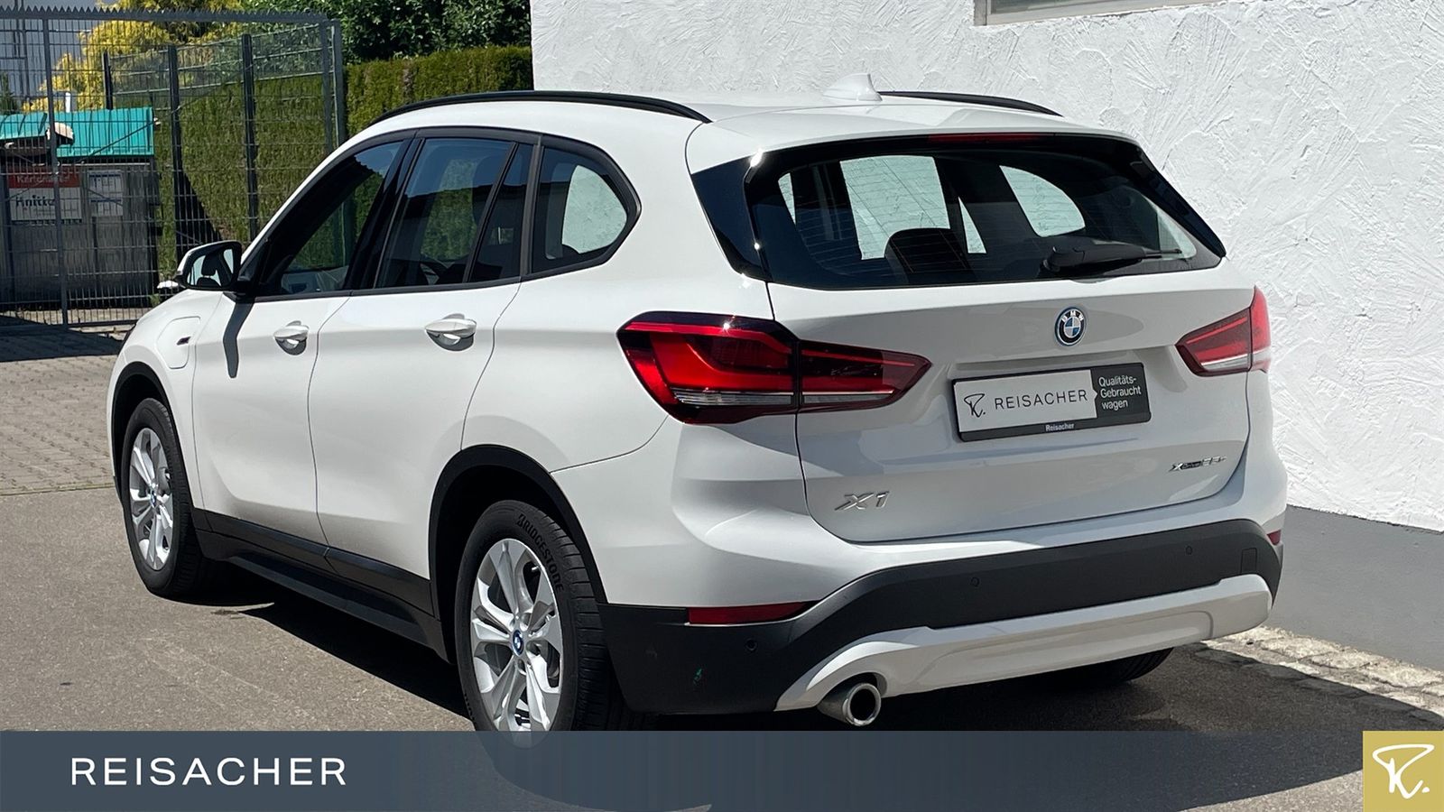 BMW X1 xDrive 25e A Advantage - Samsaru's Car Outlet