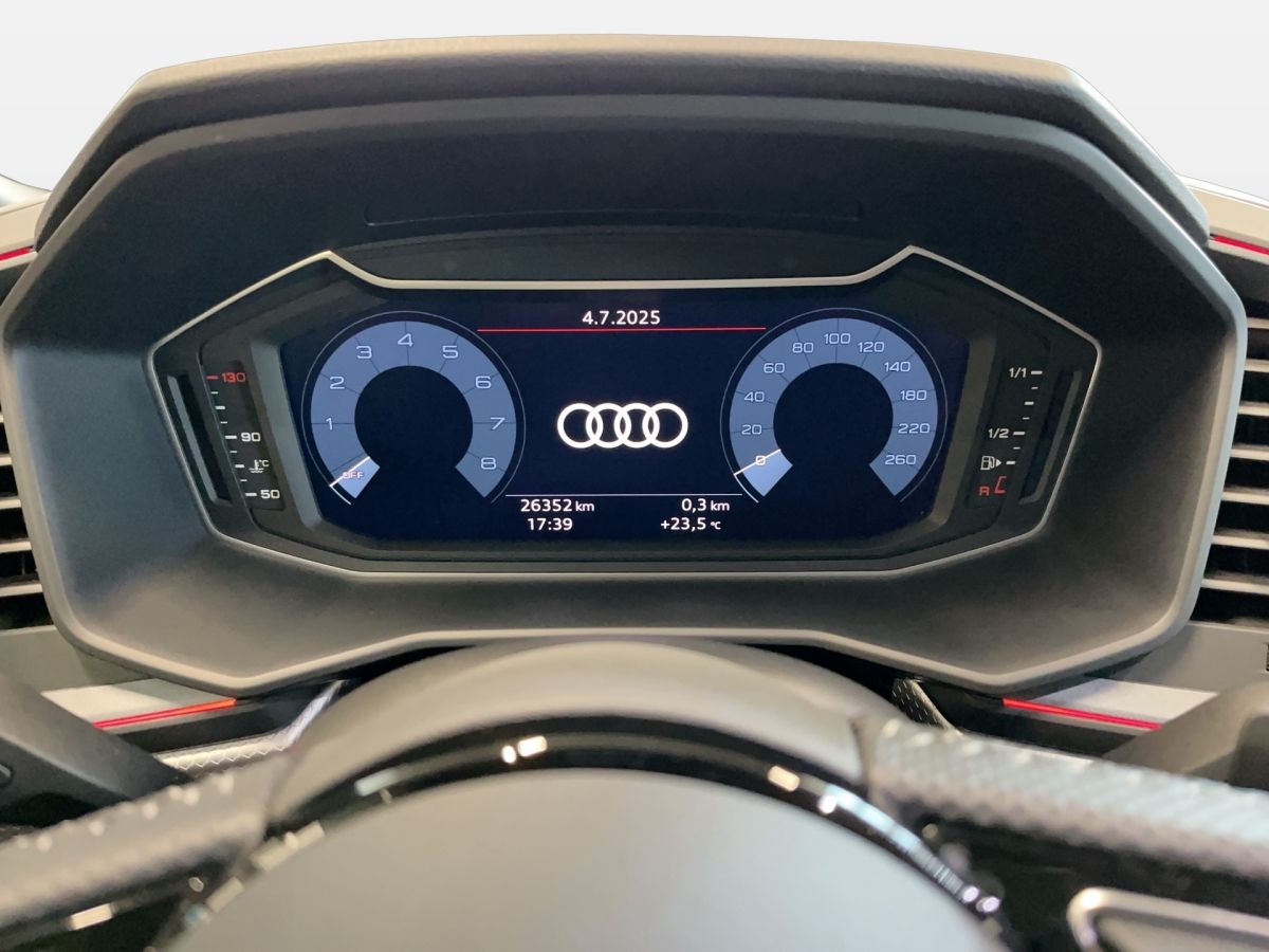 Audi A1 Sportback 40 TFSI S tronic S line - Samsaru's Car Outlet