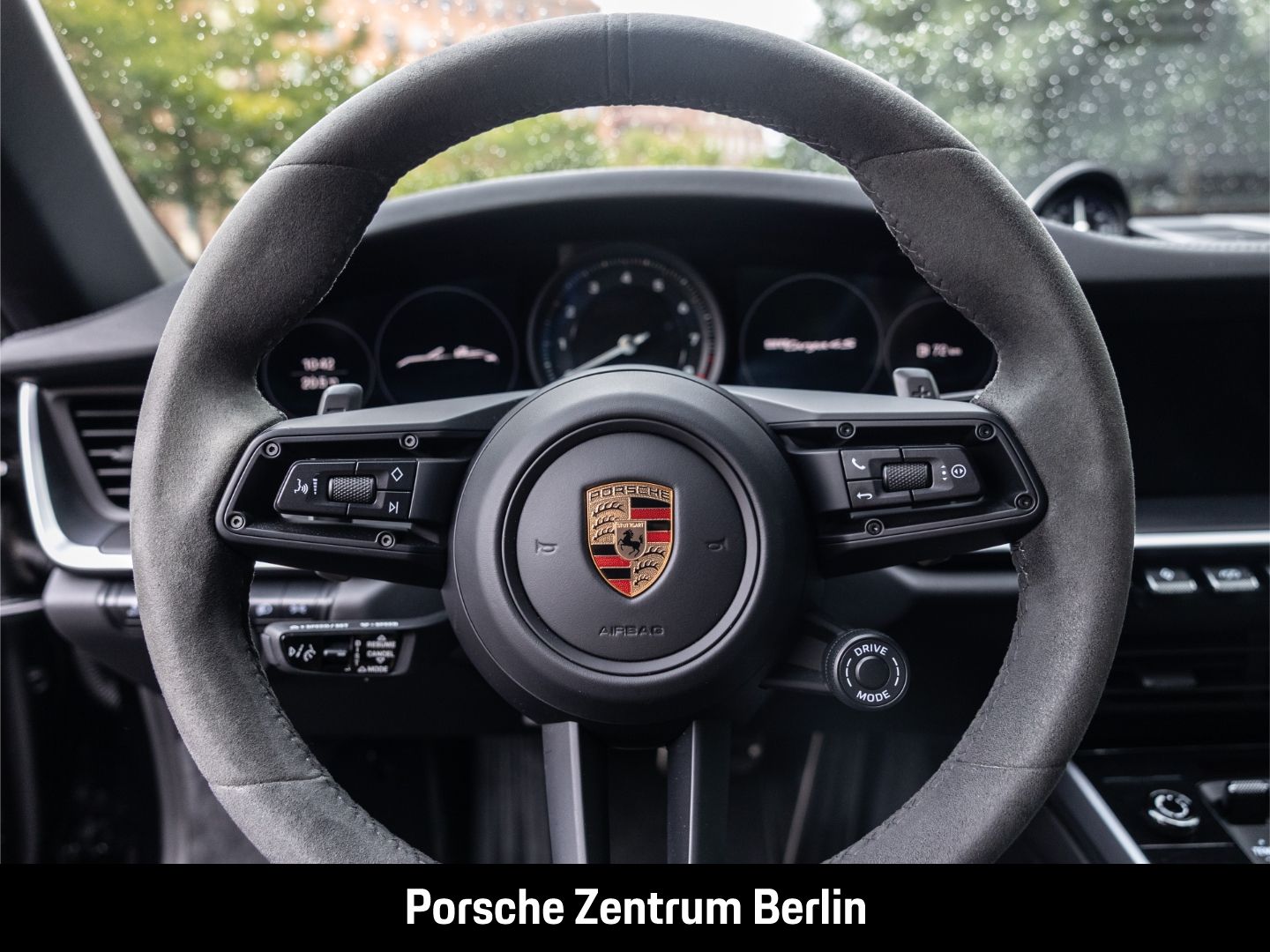 Porsche 992 911 Targa 4S BOSE Sportabgas SportDesign LED