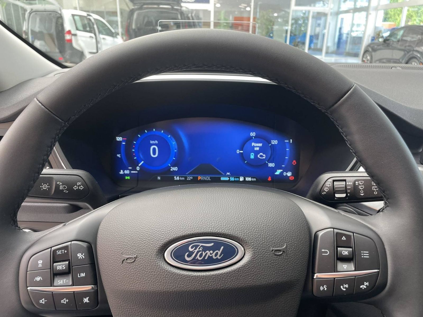 Ford Kuga Titanium X PHEV - Samsaru's Car Outlet