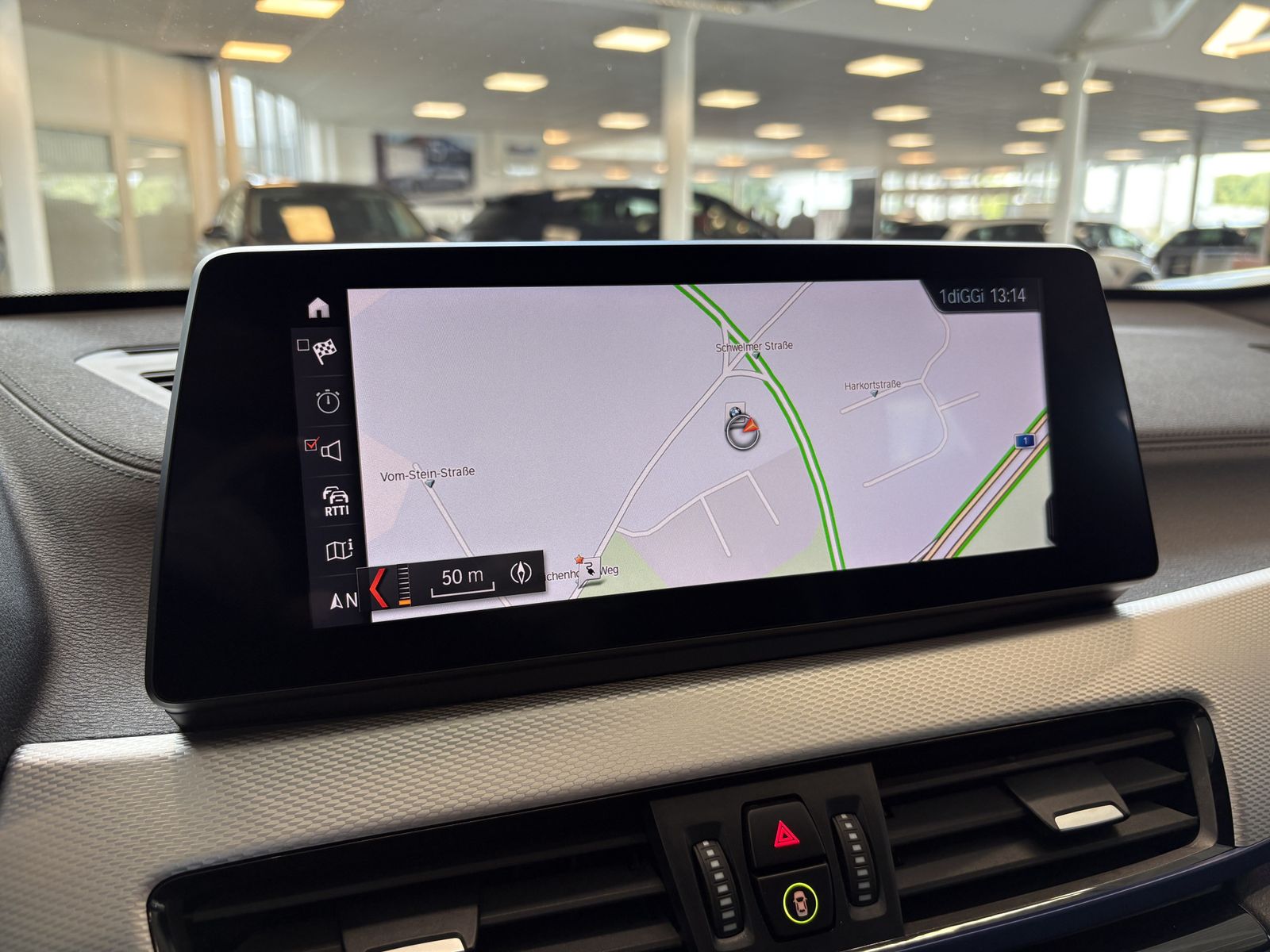 BMW X1 xDrive25e M Sport - Samsaru's Car Outlet