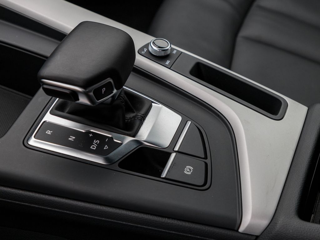 Audi A4 Avant 40 TDI advanced - Samsaru's Car Outlet