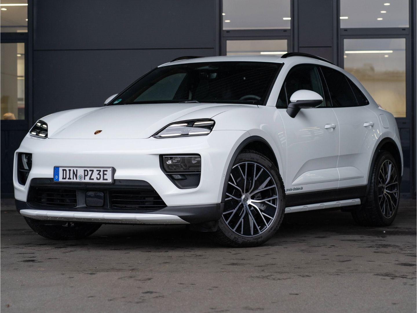Porsche Macan 4 BOSE Matrix InnoDrive Chrono Surround Vi