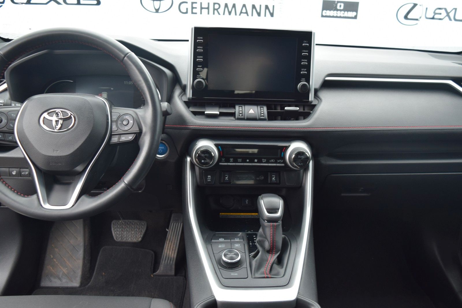 Toyota RAV 4 Plug-in Hybrid - Samsaru's Car Outlet