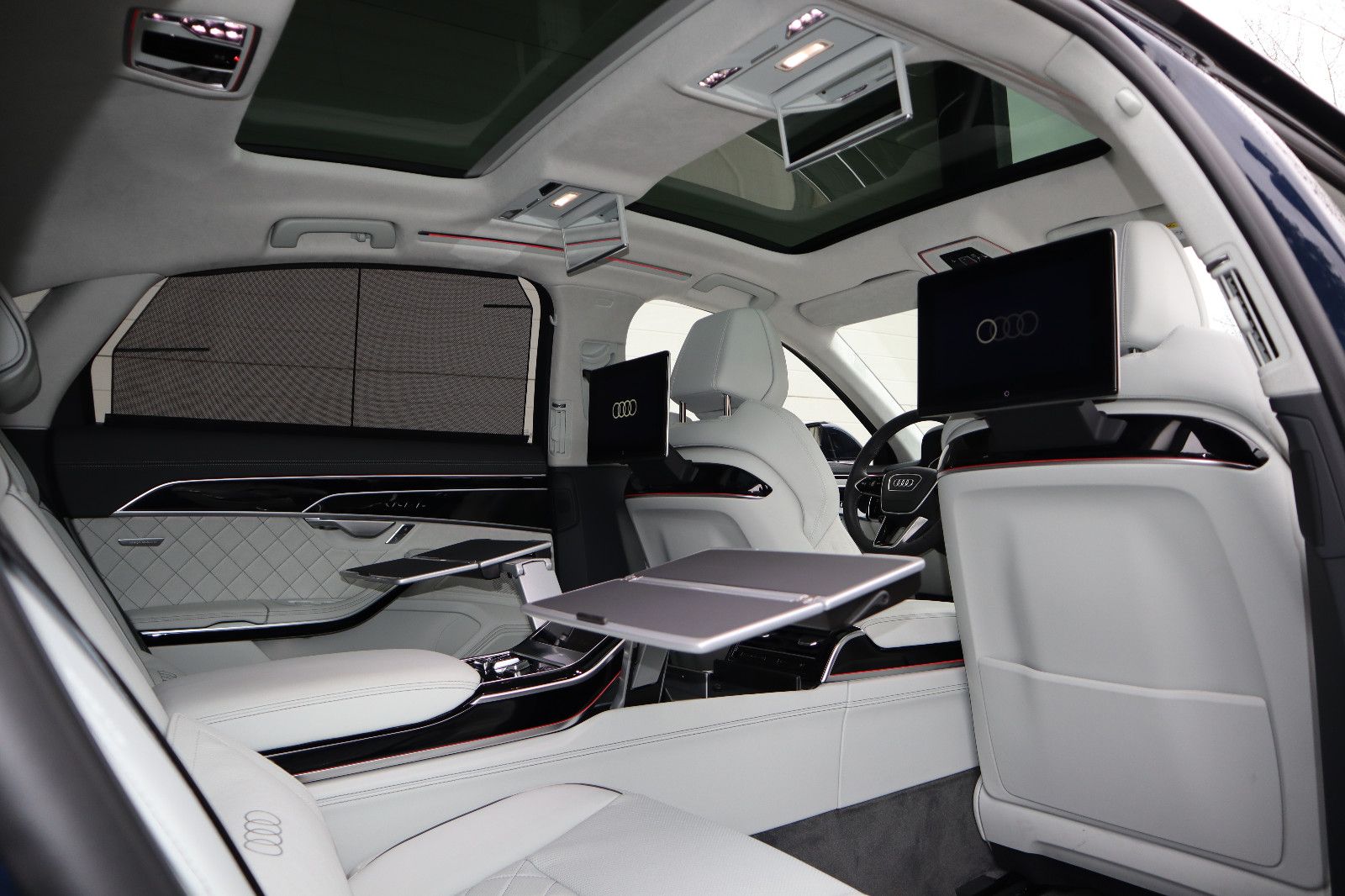 Audi A8L 60 TFSIe lang exclusive - Samsaru's Car Outlet