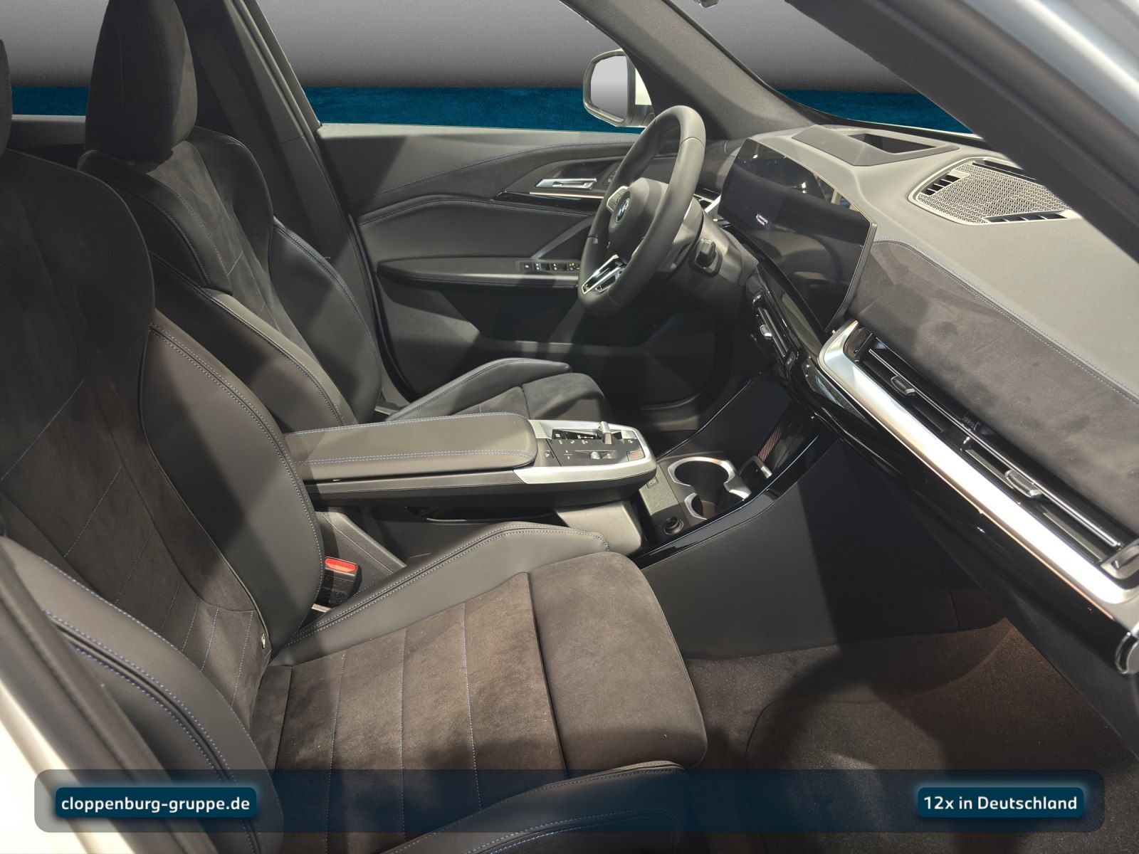 BMW iX1 xDrive30 Head-Up+AHK+StHz+StKlima+Navi+ACC