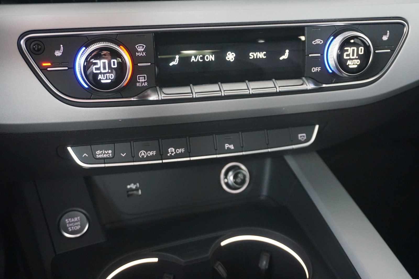 Audi A4 Avant 45 TDI quattro S line - Samsaru's Car Outlet