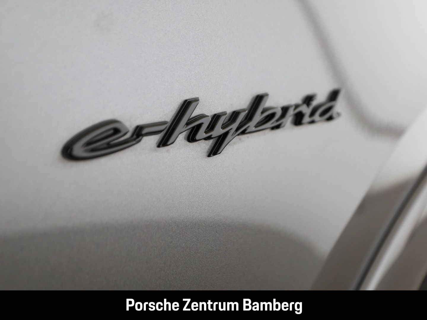 Porsche Cayenne E-Hybrid/ Inno-Drive/ Burmester/ Sport D